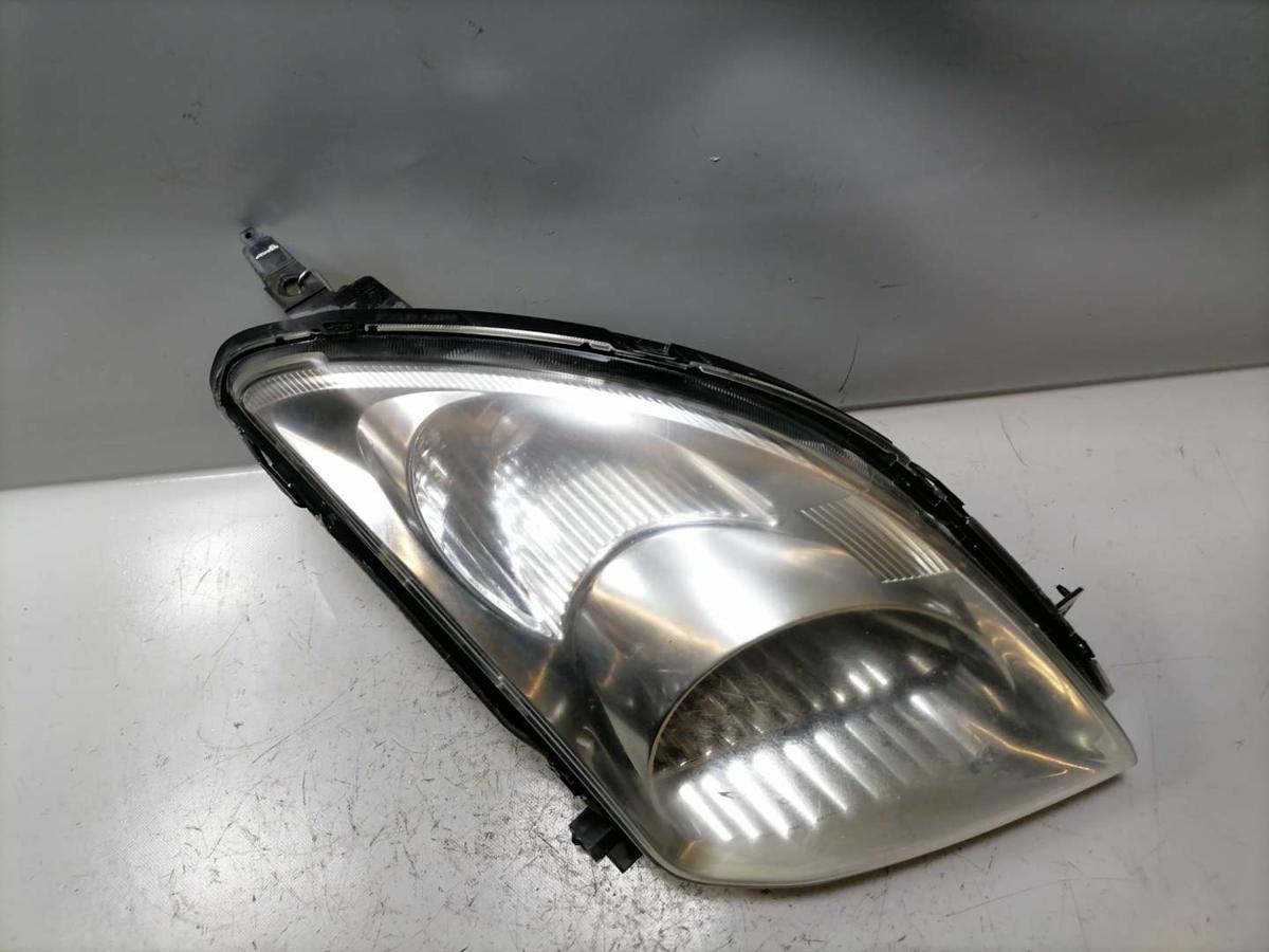 Suzuki 4 EZ MZ original Scheinwerfer vorn rechts Halogen leicht vergilbt Bj.2007